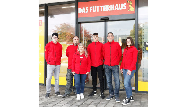 Das Team in Dillenburg freut sich über den neuen Standort.