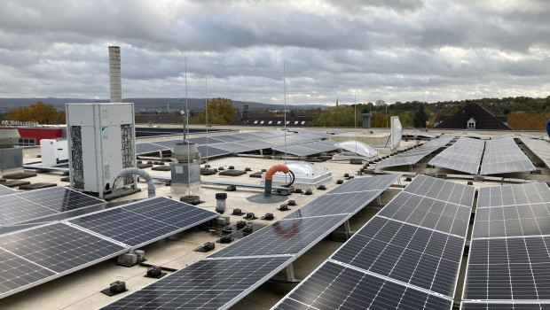 Durch die Implementierung der neuen Photovoltaikmodule wird das Unternehmen mehr als ein Viertel seines gesamten Stromverbrauchs selbst erzeugen.