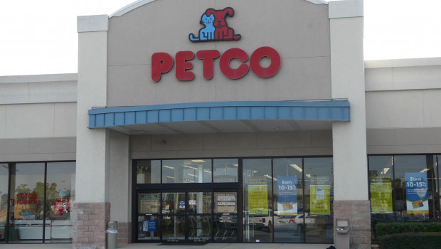 Petco, die Nummer zwei im US-amerikanischen Zoofachhandel, betreibt ca. 1.400 Fachmärkte in den USA, Mexiko und Puerto Rico sowie einen Online-Shop.